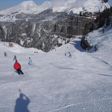 Etoile Alpstuga *
